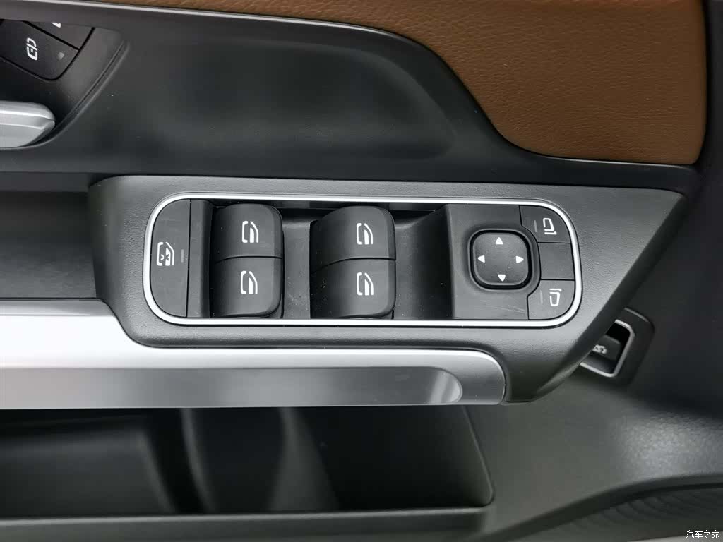 Mercedes-Benz GLB, 2024 9