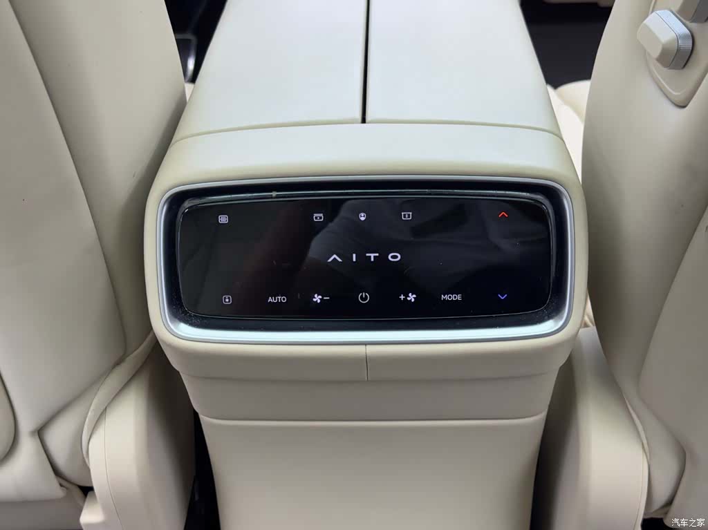 AITO M9, 2024 14