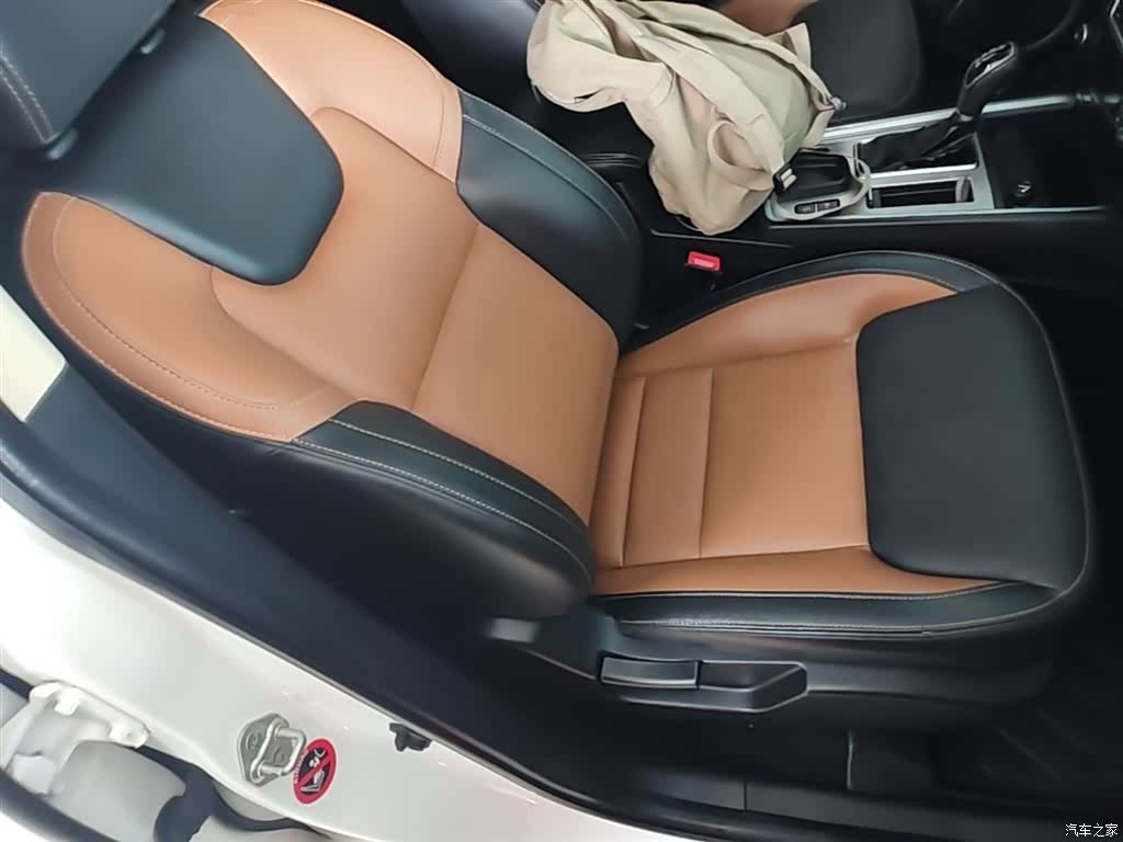 Geely X6, 2017 25