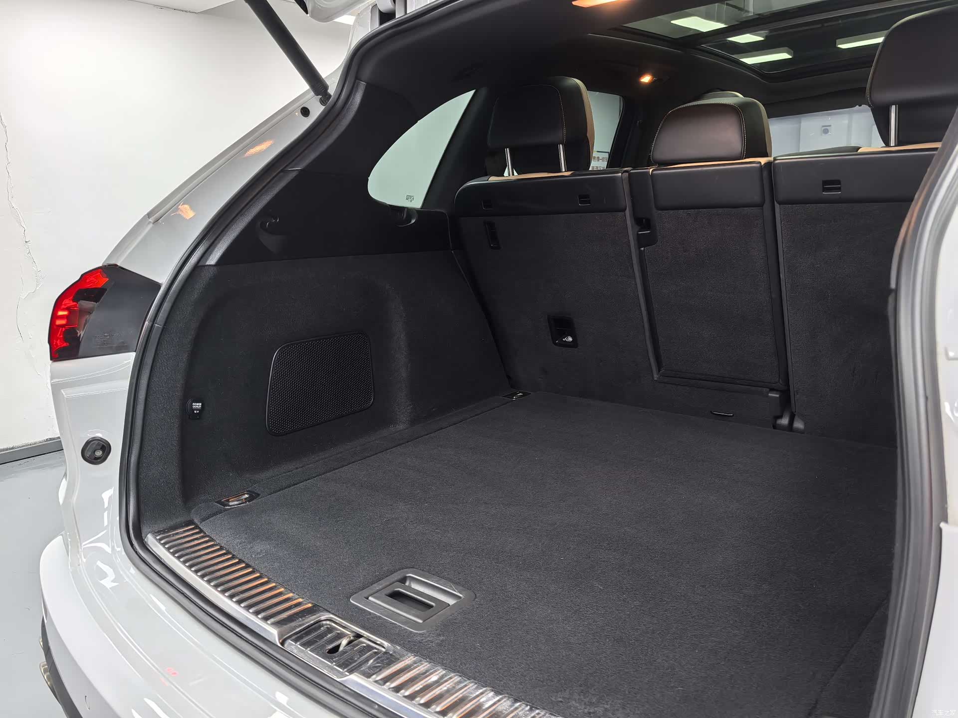Porsche Cayenne, 2016 16