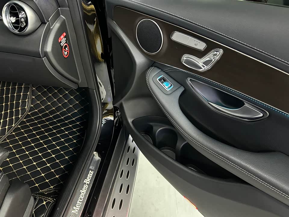 Mercedes-Benz GLC Mercedes-Benz GLC