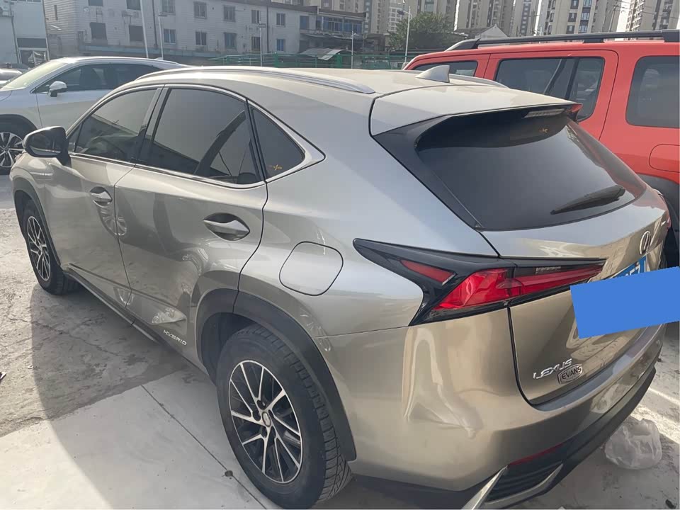 Lexus NX