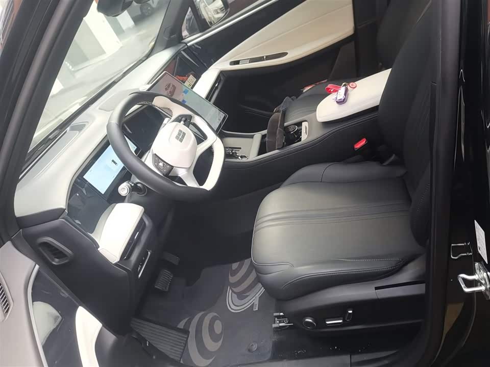 Geely Galaxy Galaxy L7