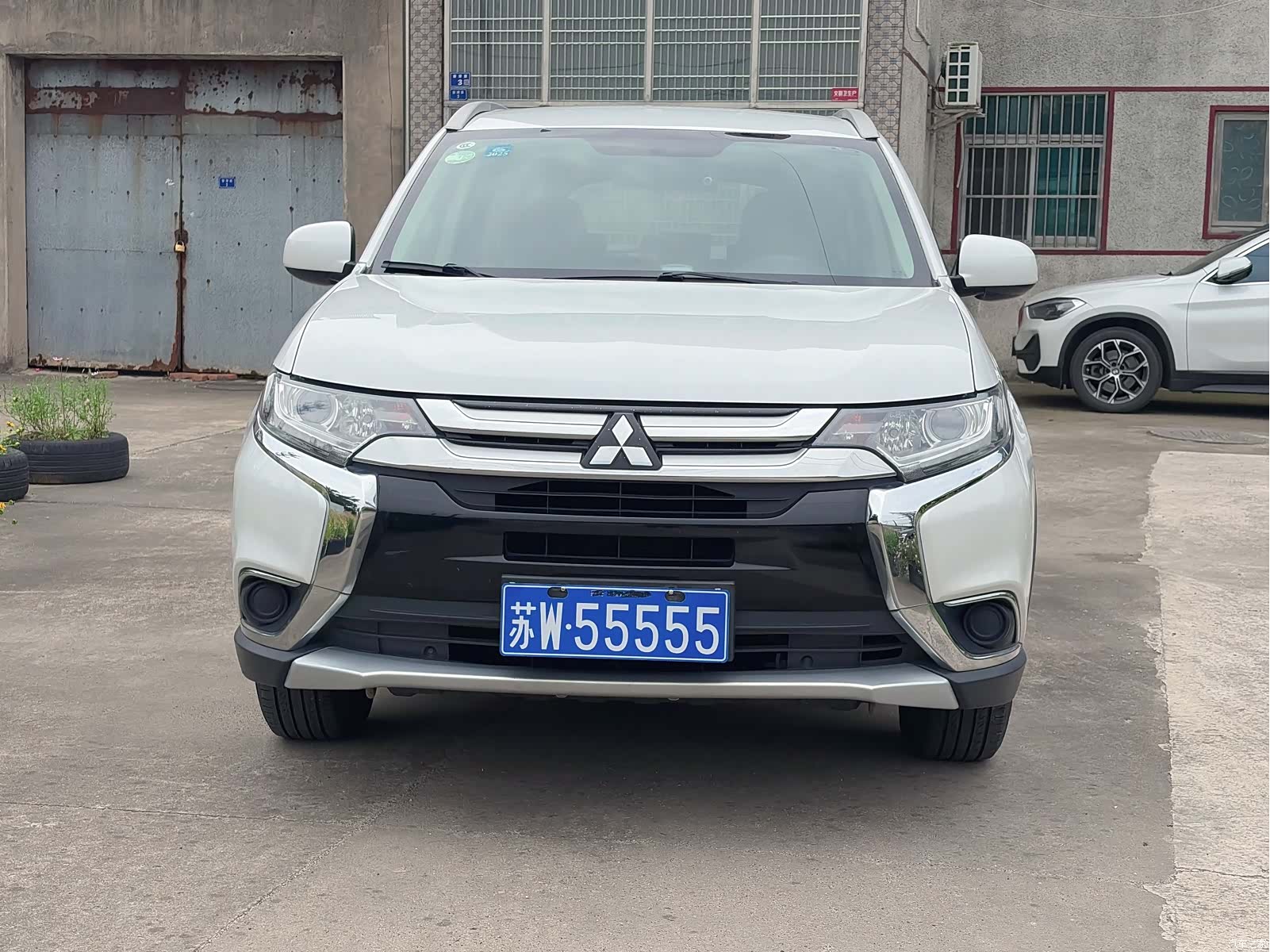 Mitsubishi Outlander, 2017 2