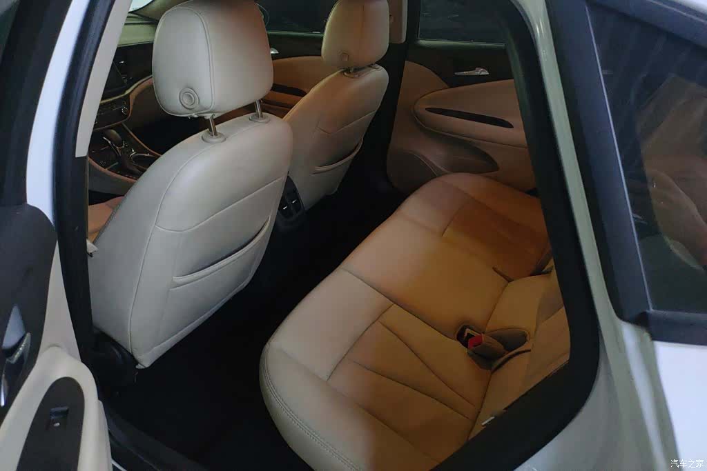 Buick Verano, 2018 11