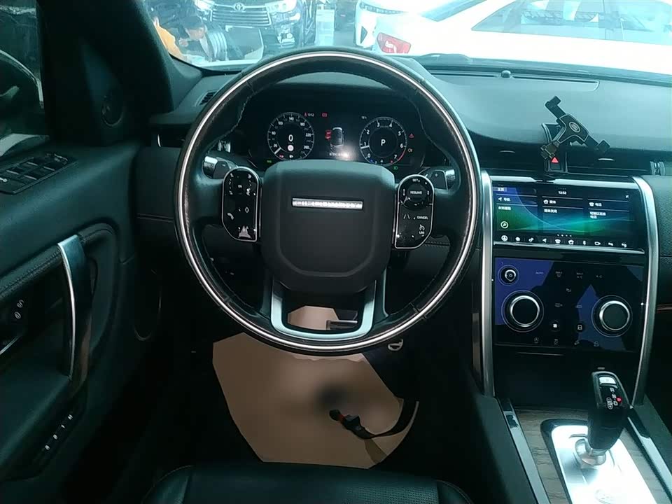 Land Rover Discover sports