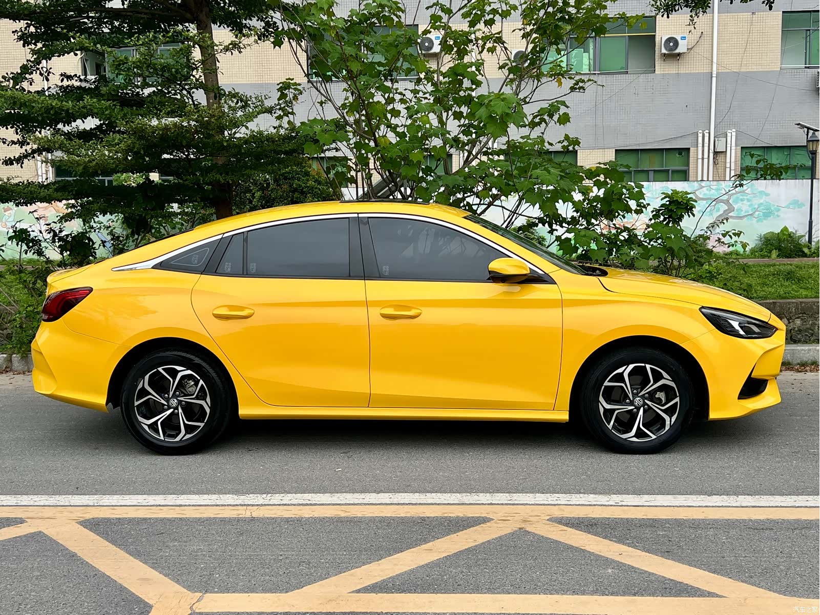 MG MG5, 2022 8