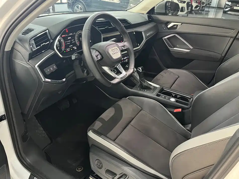 Audi Q3 Audi Q3