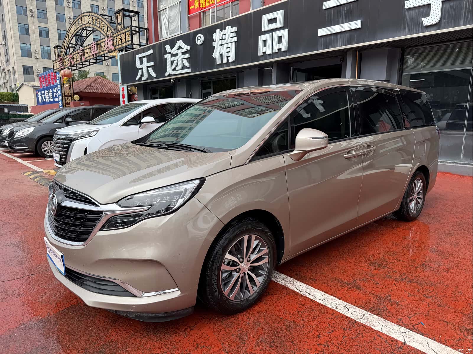 Buick GL8, 2022 2
