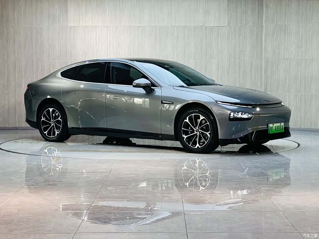 Xpeng P7, 2021 3