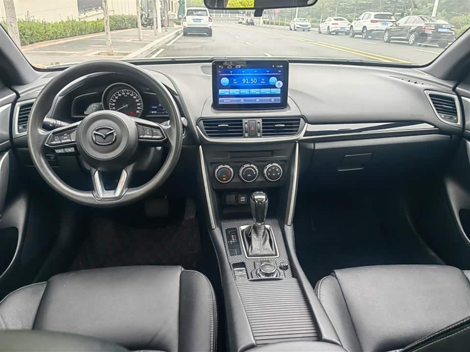 Mazda CX-4