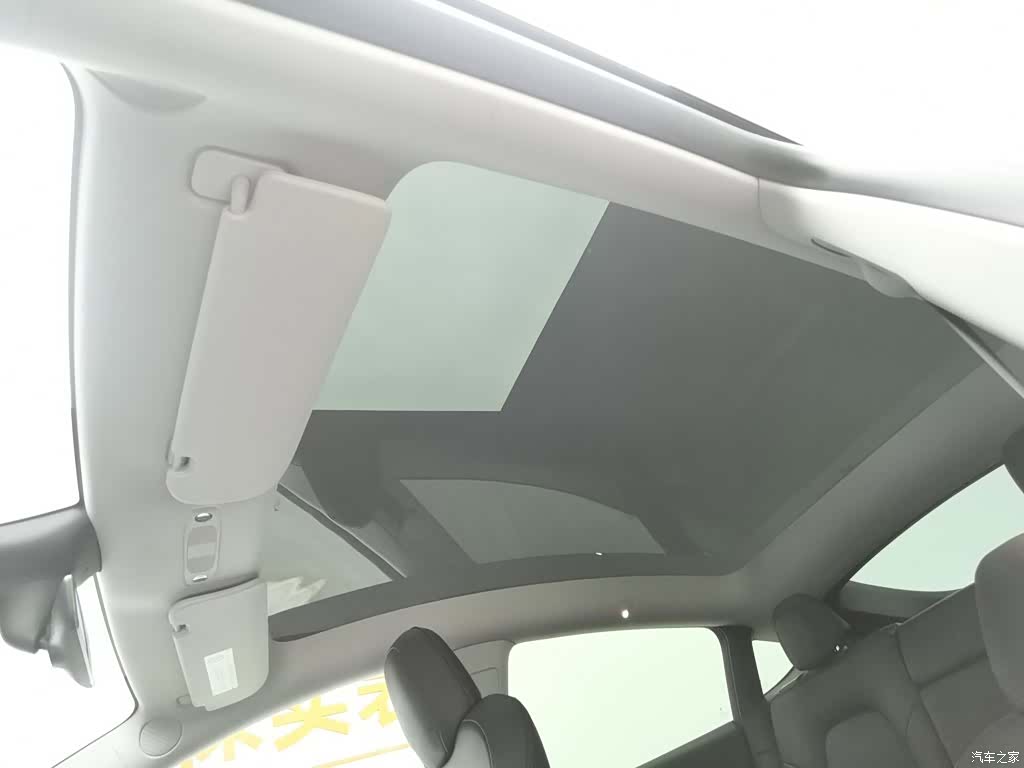 Tesla Model Y, 2021 14