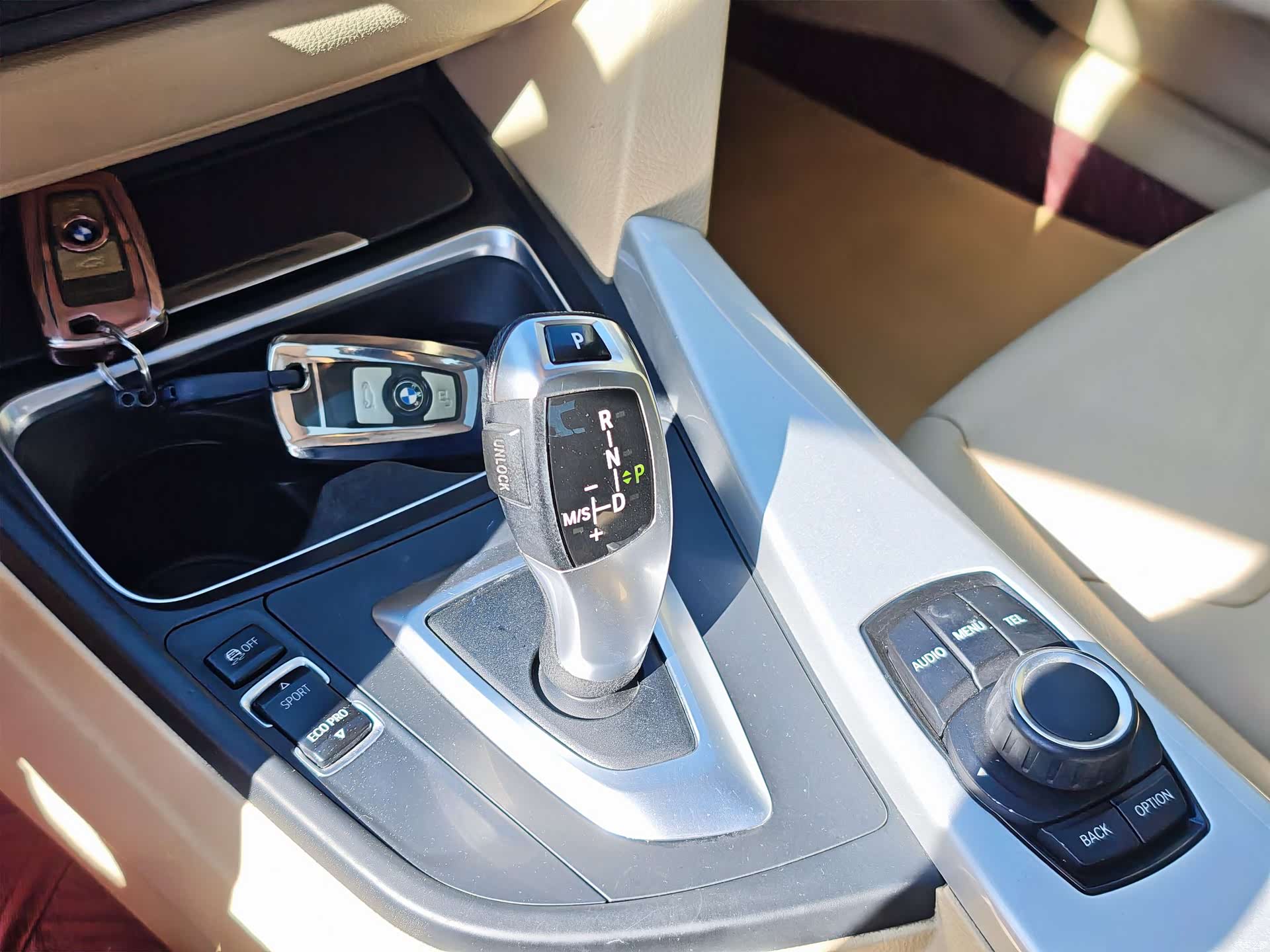 BMW 3 Series, 2012 19