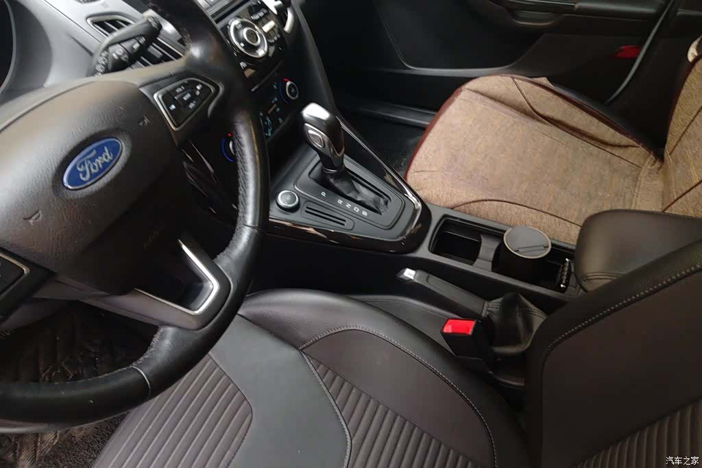 Ford Focus, 2017 16