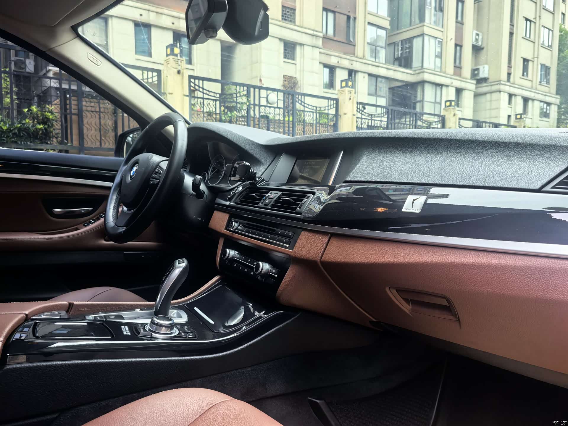 BMW 5 Series, 2017 9