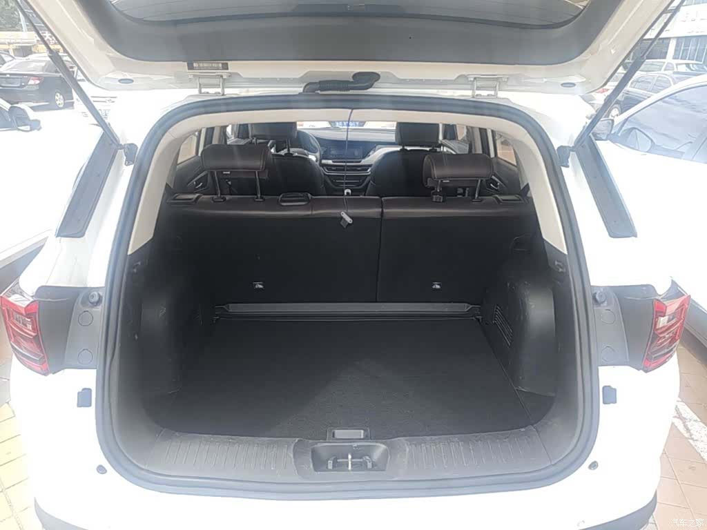 Changan CS35, 2019 19