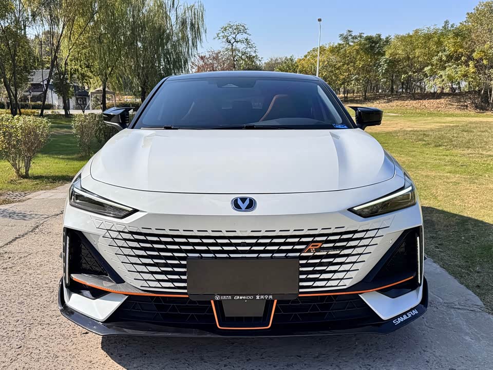 Changan UNI-V