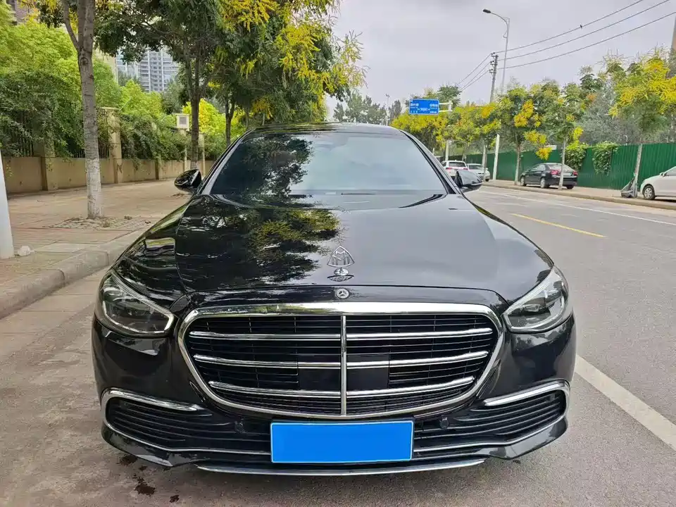Mercedes-Benz S-class Mercedes-Benz S-class