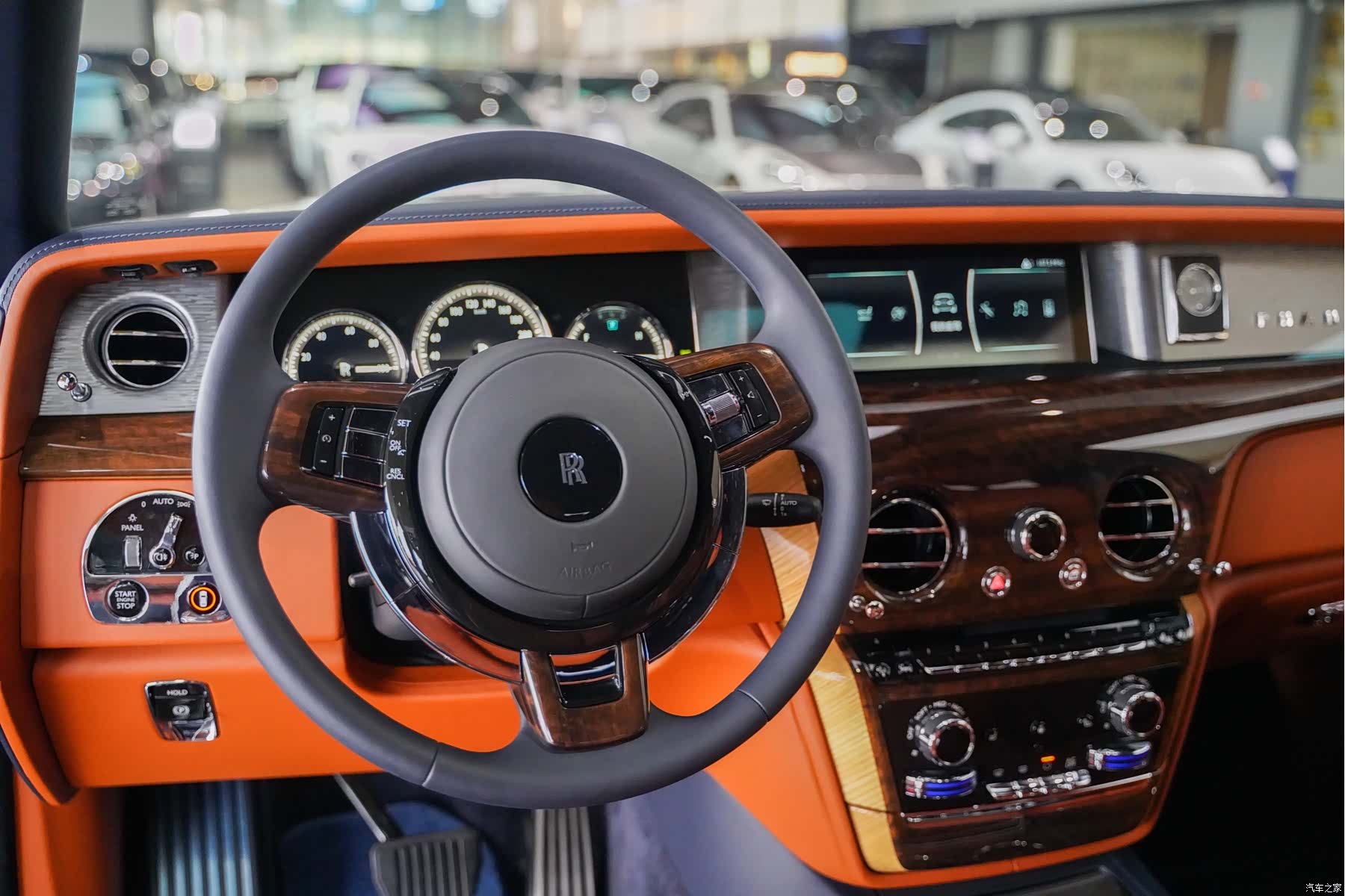 Rolls-Royce Phantom, 2021 21