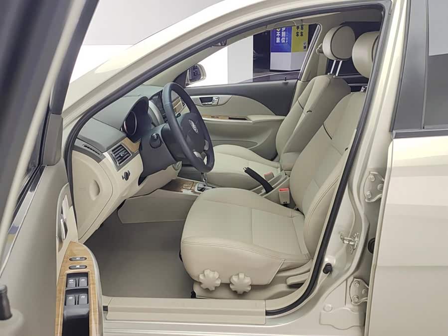 Buick LaCrosse 2016, фото 9