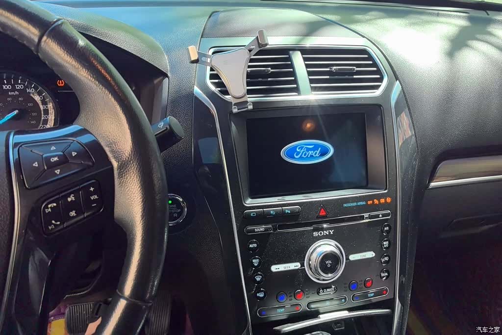 Ford Explorer, 2018 13
