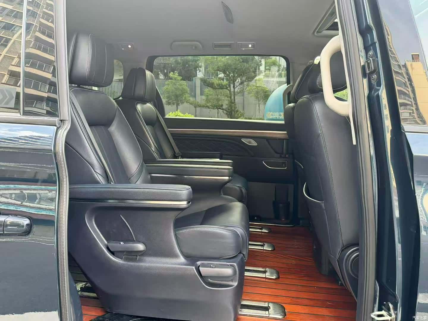 Trumpchi M8, 2020 все фото