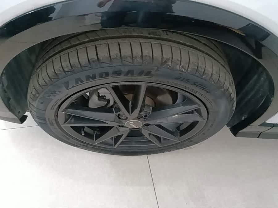 Audi Q2L 2019, фото 22