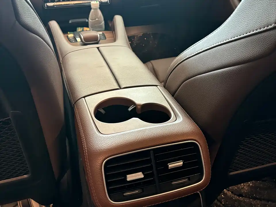 Mercedes-Benz GLE Mercedes-Benz GLE
