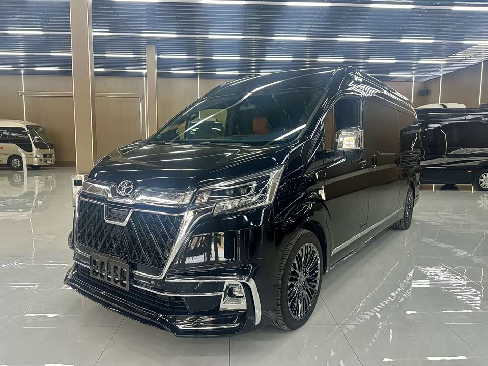 Toyota HIACE Toyota HIACE
