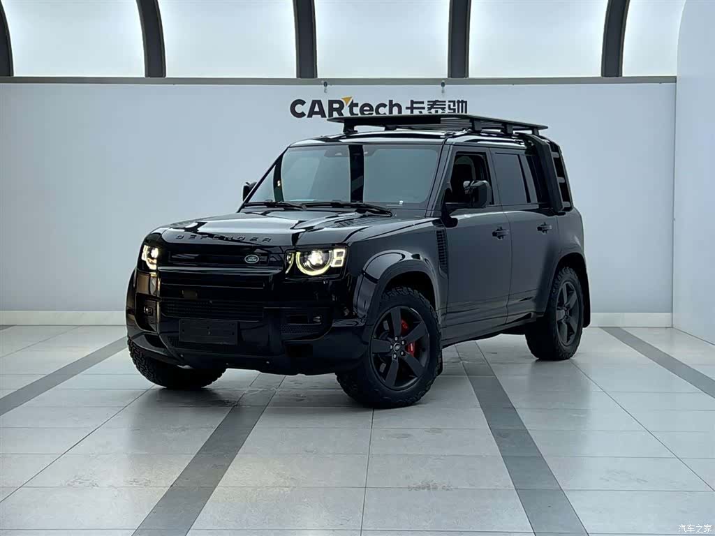 Land Rover Defender, 2024 1