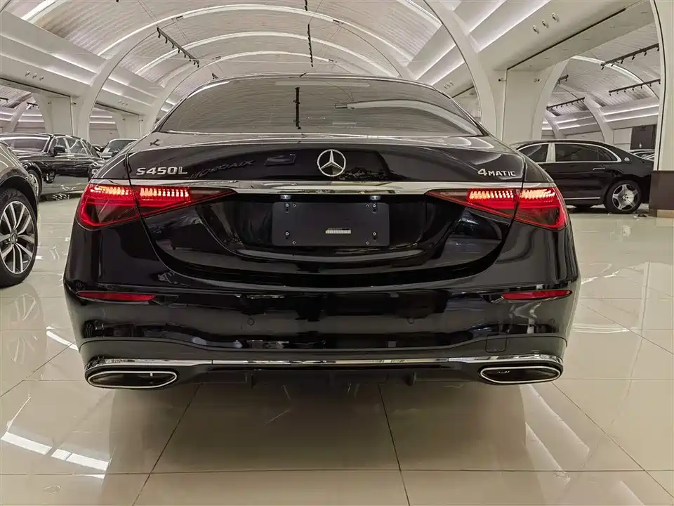 Mercedes-Benz S-class Mercedes-Benz S-class