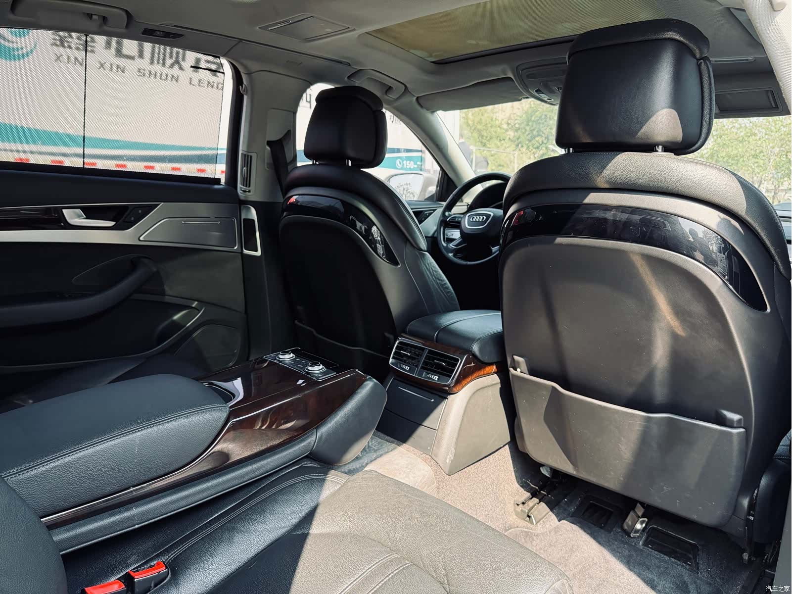 Audi A8L, 2015 22