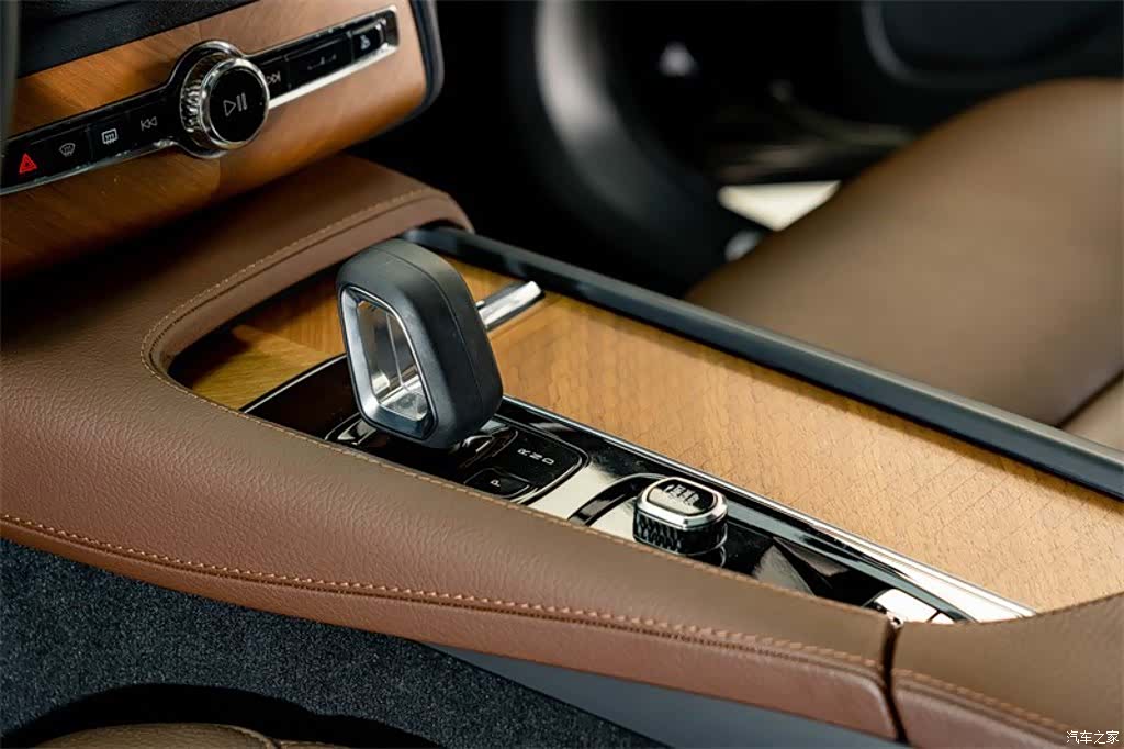 Volvo XC90, 2022 12