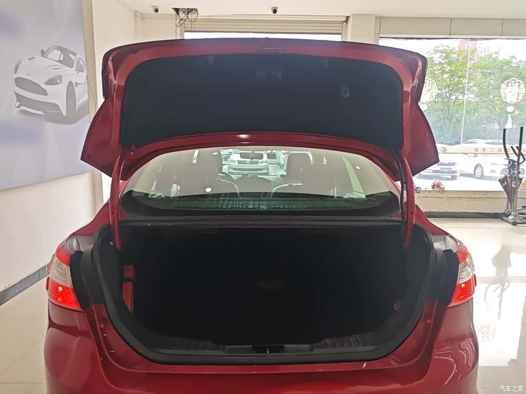 Ford Focus, 2015 15