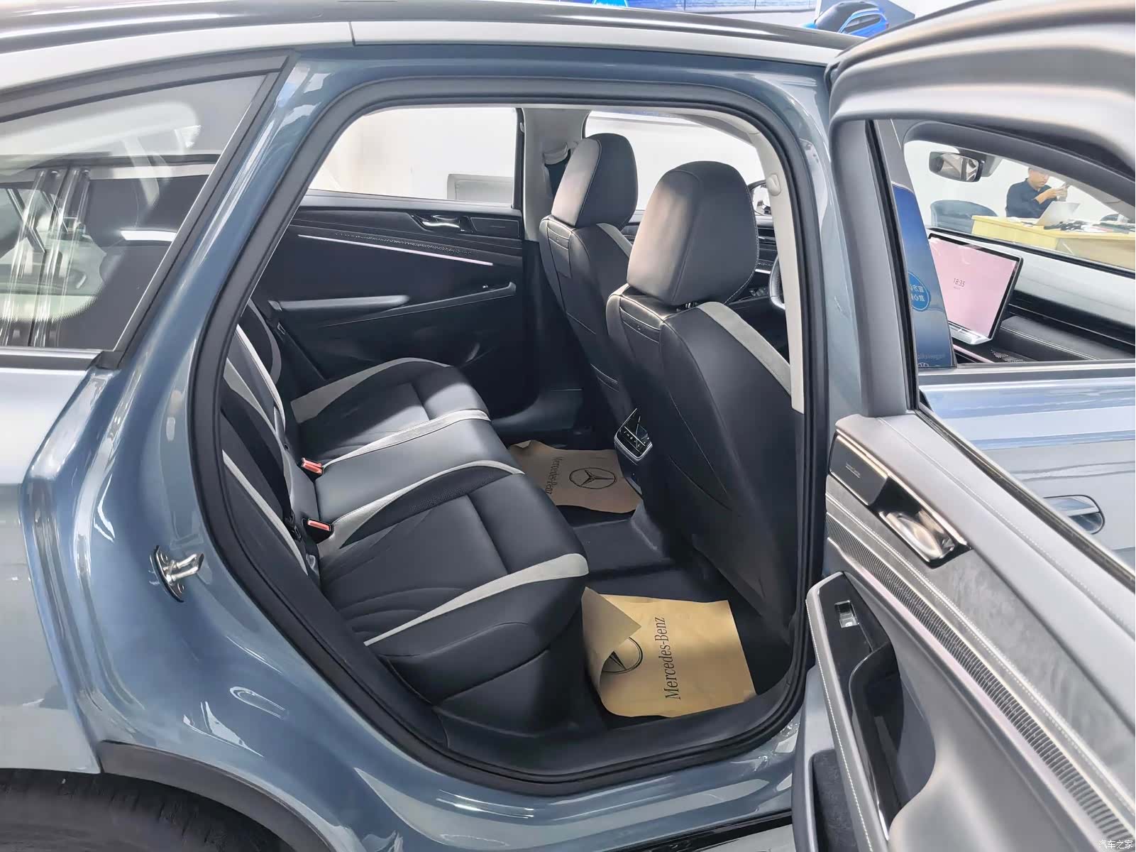 Volkswagen ID.7, 2025 15
