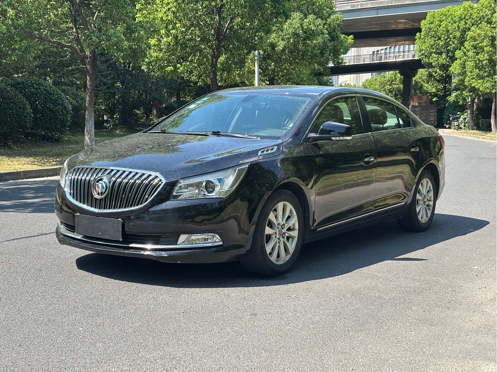 Buick LaCrosse, 2015 1