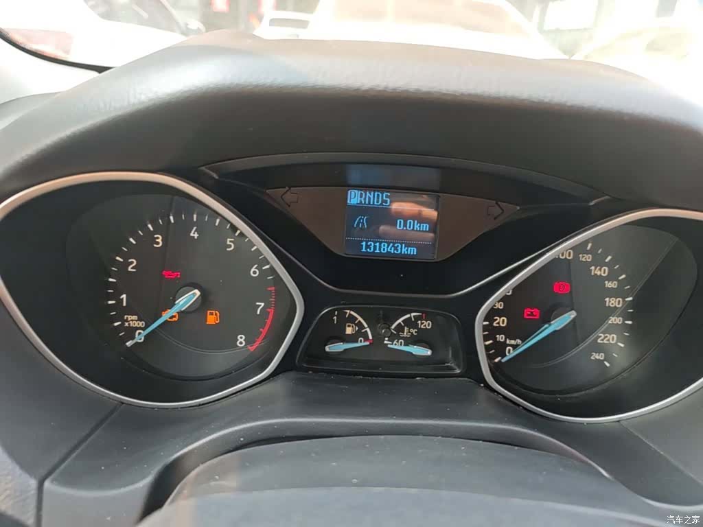 Ford Focus, 2016 12