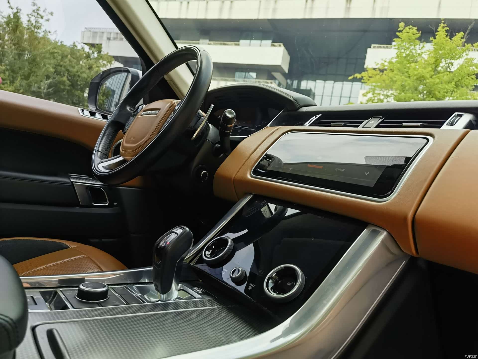 Land Rover Range Rover, 2018 15