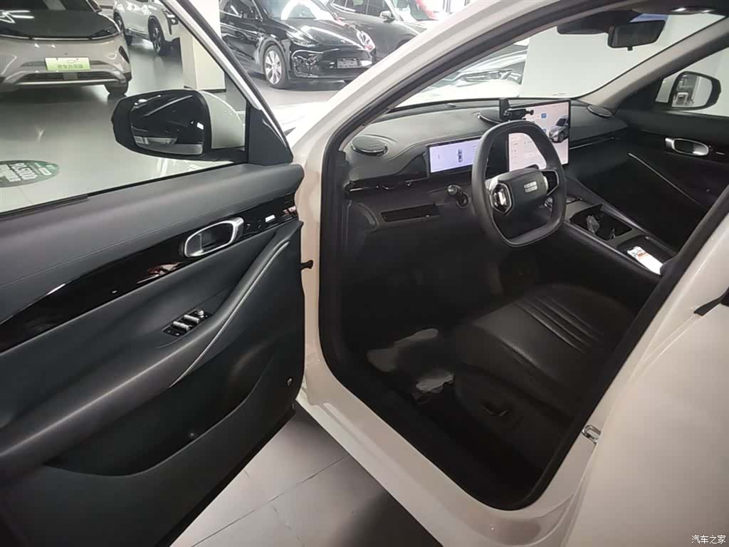 Geely Galaxy E5, 2024 16