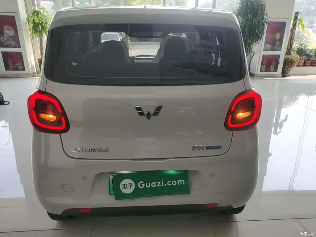 Wuling MINIEV, 2025 6