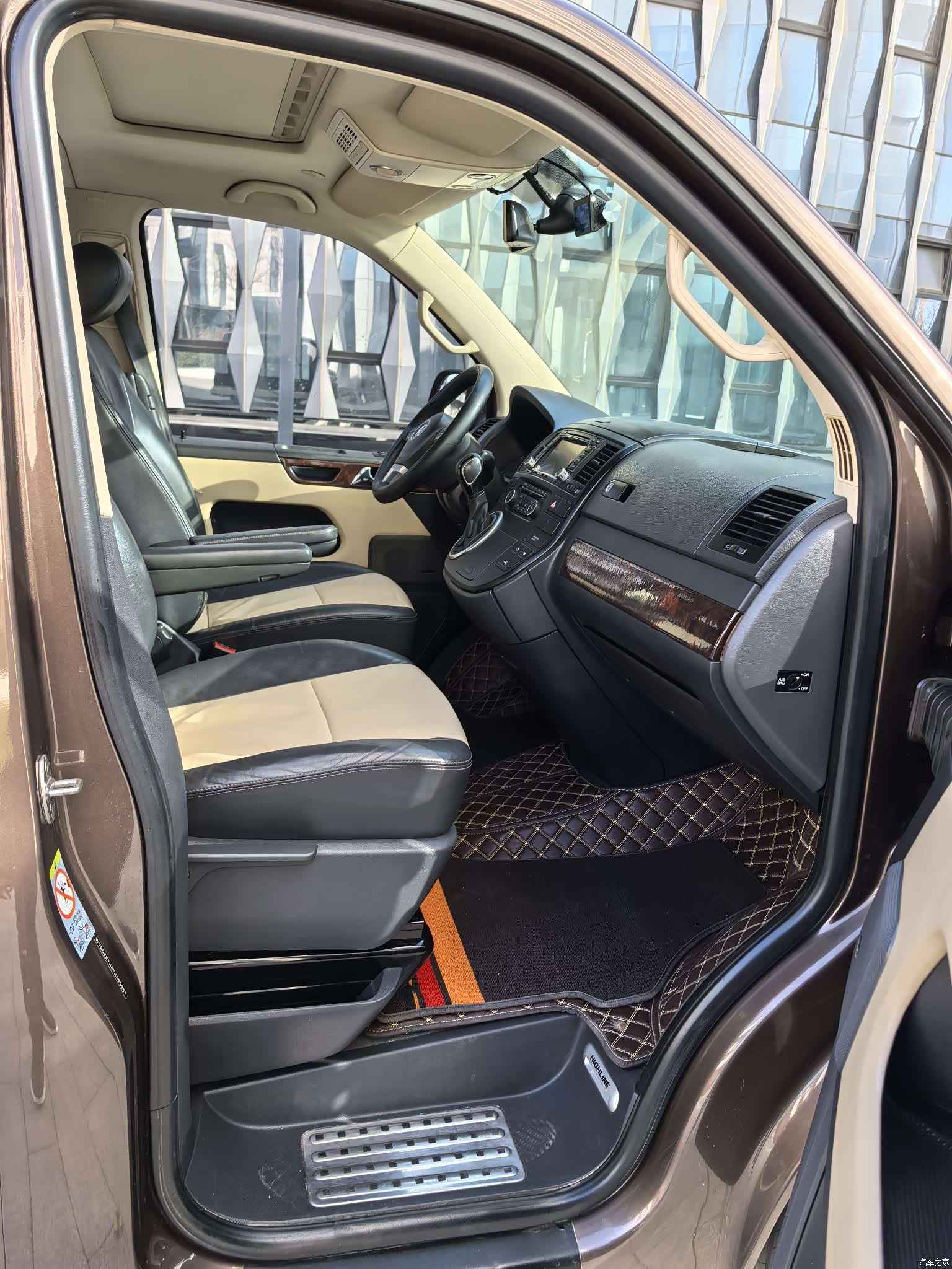 Volkswagen 65, 2016 20