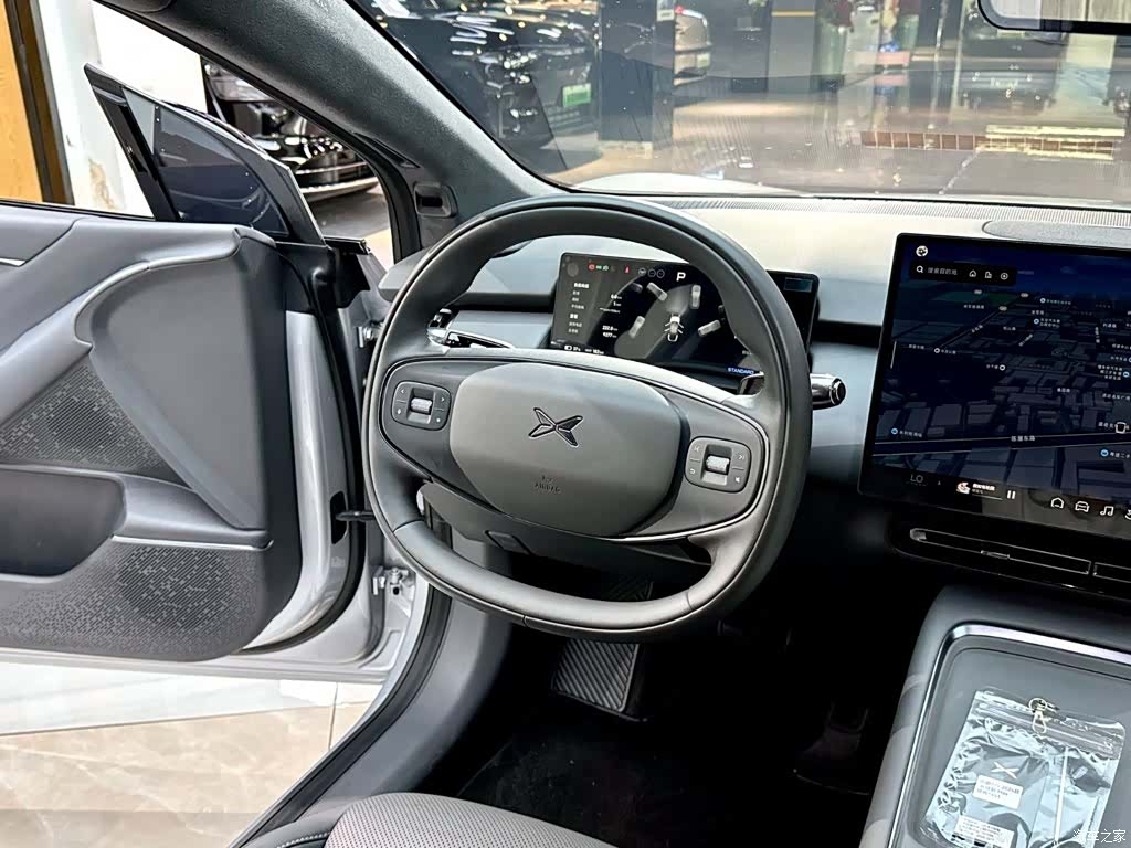 Xpeng P7, 2025 11