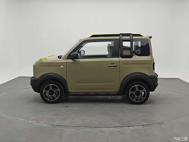 Geely Panda, 2025 4