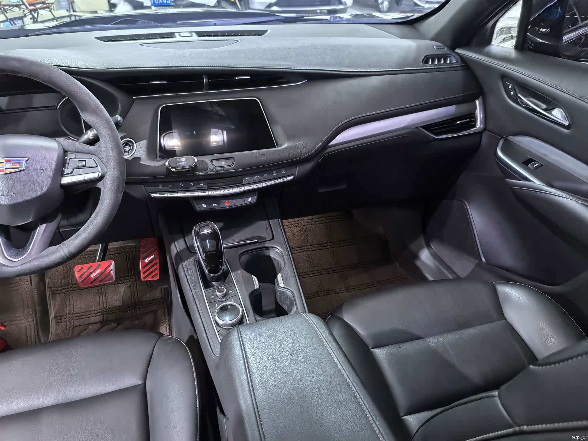 Cadillac XT4, 2020 8