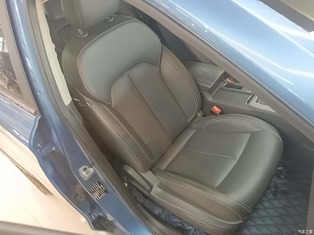 Roewe RX5, 2018 25
