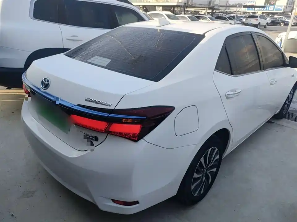 Toyota Corolla dual engine E+