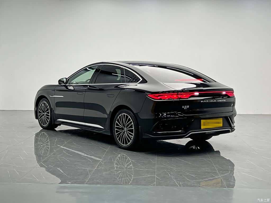 BYD Han, 2023 4