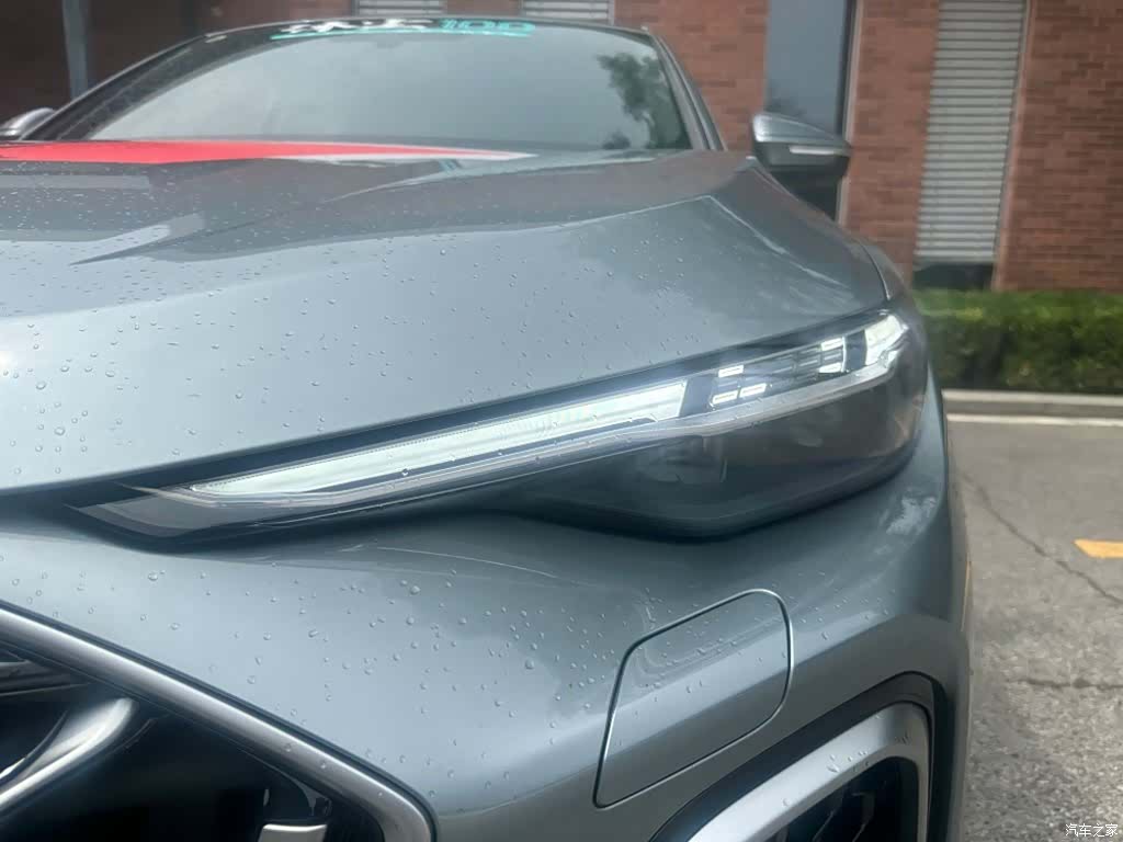 Audi Q5L, 2026 14