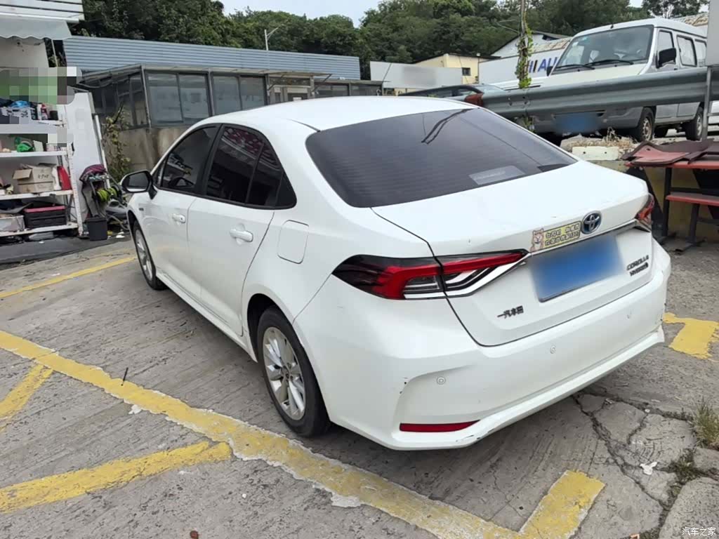 Toyota Corolla, 2022 все фото