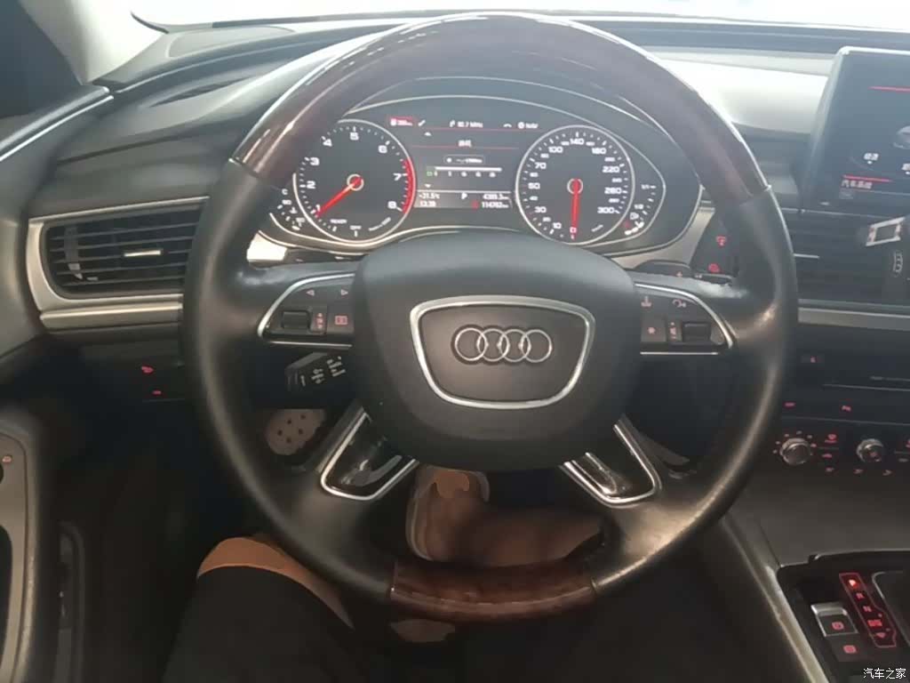 Audi A6L, 2016 11